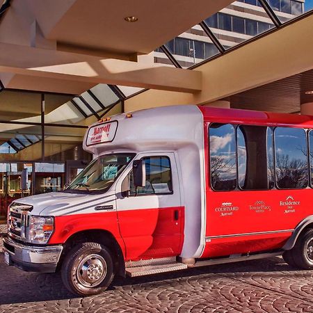 Отель BWI Airport Marriott Линтикам Экстерьер фото