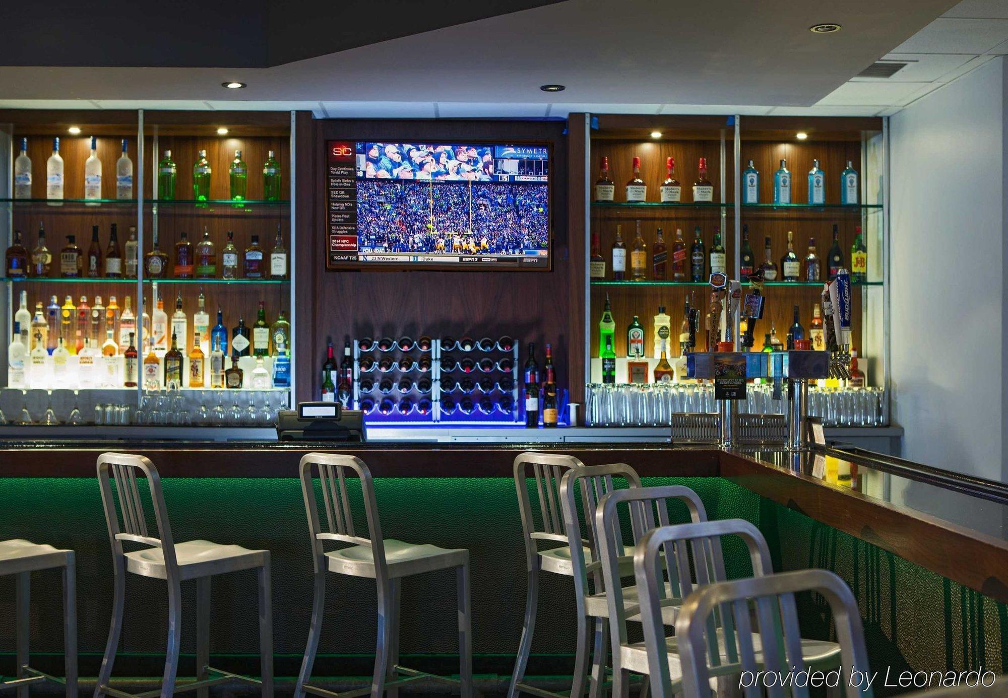 Отель BWI Airport Marriott Линтикам Экстерьер фото